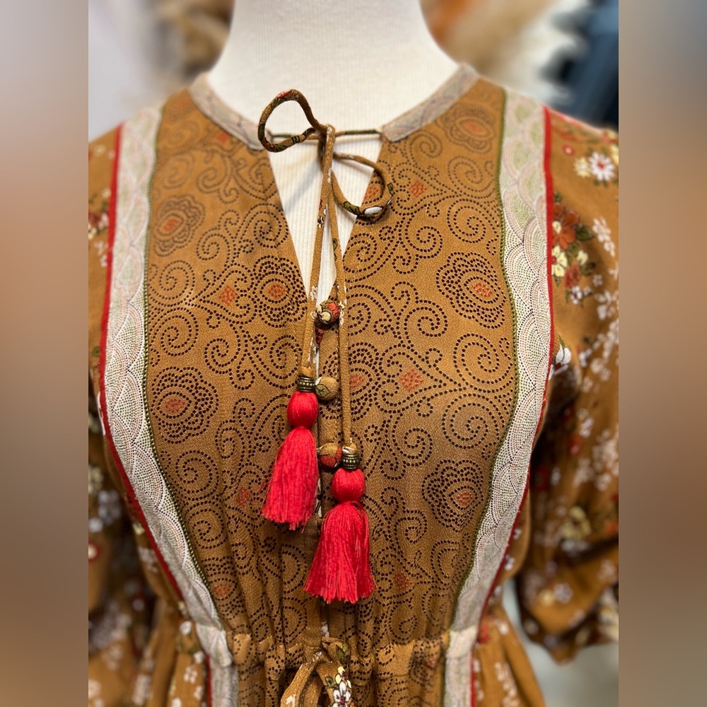 Tulle and Batiste Roseanne Boho Dress Daydreamer
Handmade XS & S Terracotta - Picture 7 of 15